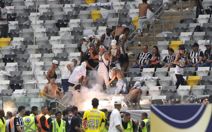 Suspeito de jogar bomba que atingiu fotógrafo é preso